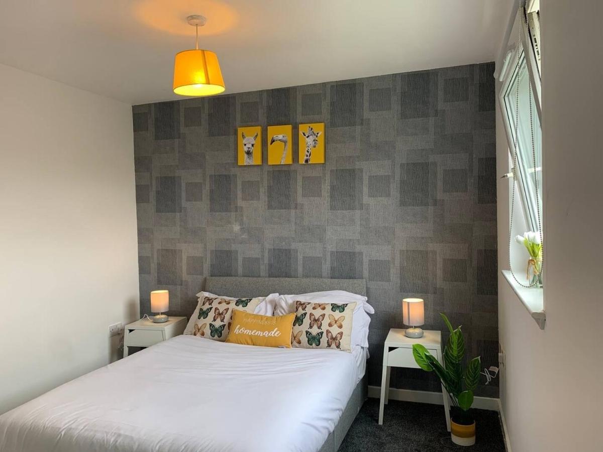 Modern 2 Bedroom Flat With Free Parking In Cambuslang, Γλασκώβη Εξωτερικό φωτογραφία